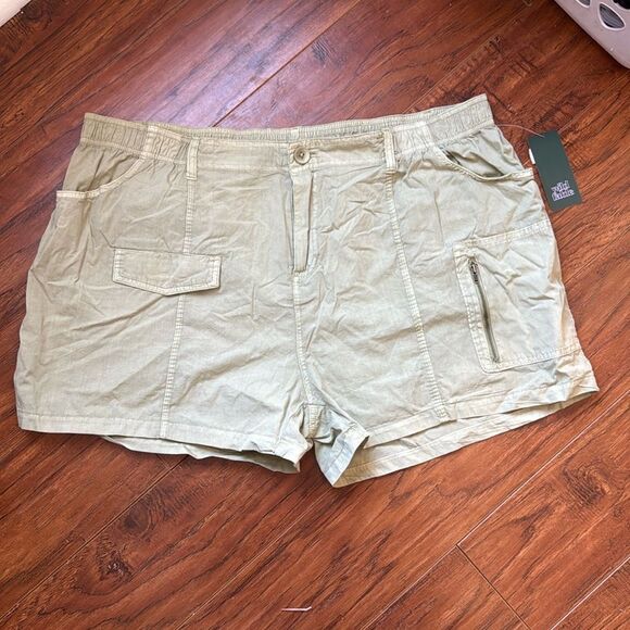 NWT Wild Fable XXL Sage Green Cargo Shorts - Picture 2 of 10